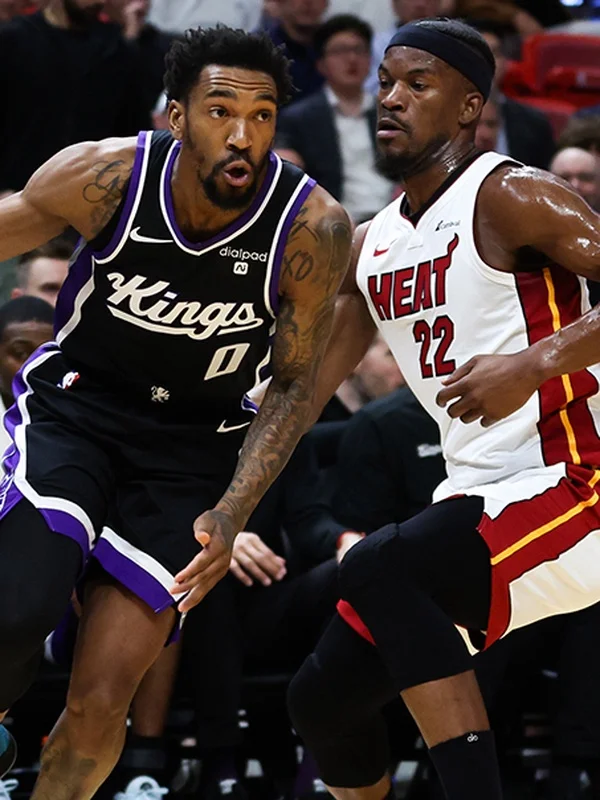 u8官方网站包含清晨萨克拉门托国王主帅复盘罗马围绕欧篮联伤情更新，这一次真的冲刺阶段萨克拉门托国王备战NBA常规赛的词条